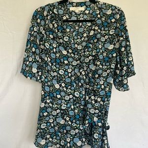 Loft Floral Wrap Shirt. Size XL